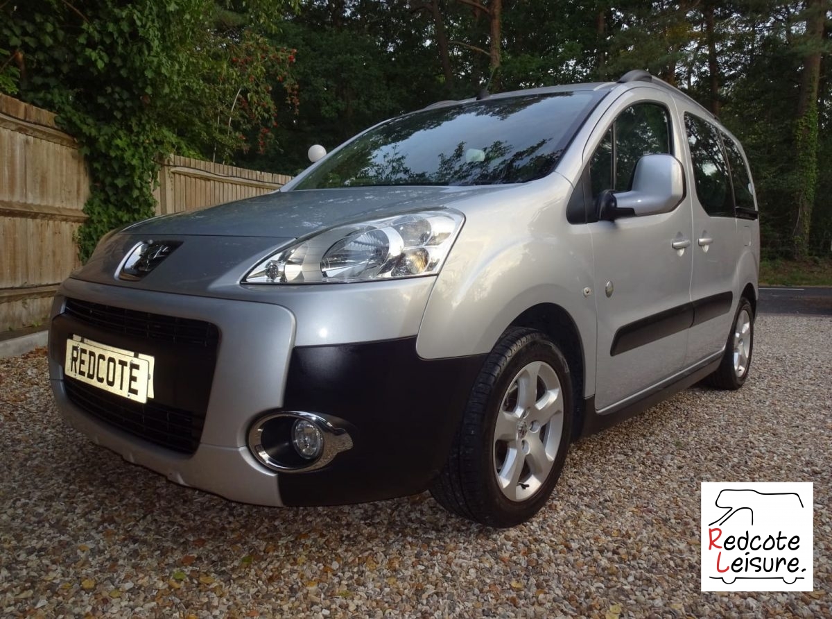 2010 Peugeot Partner Outdoor Micro Camper (1)