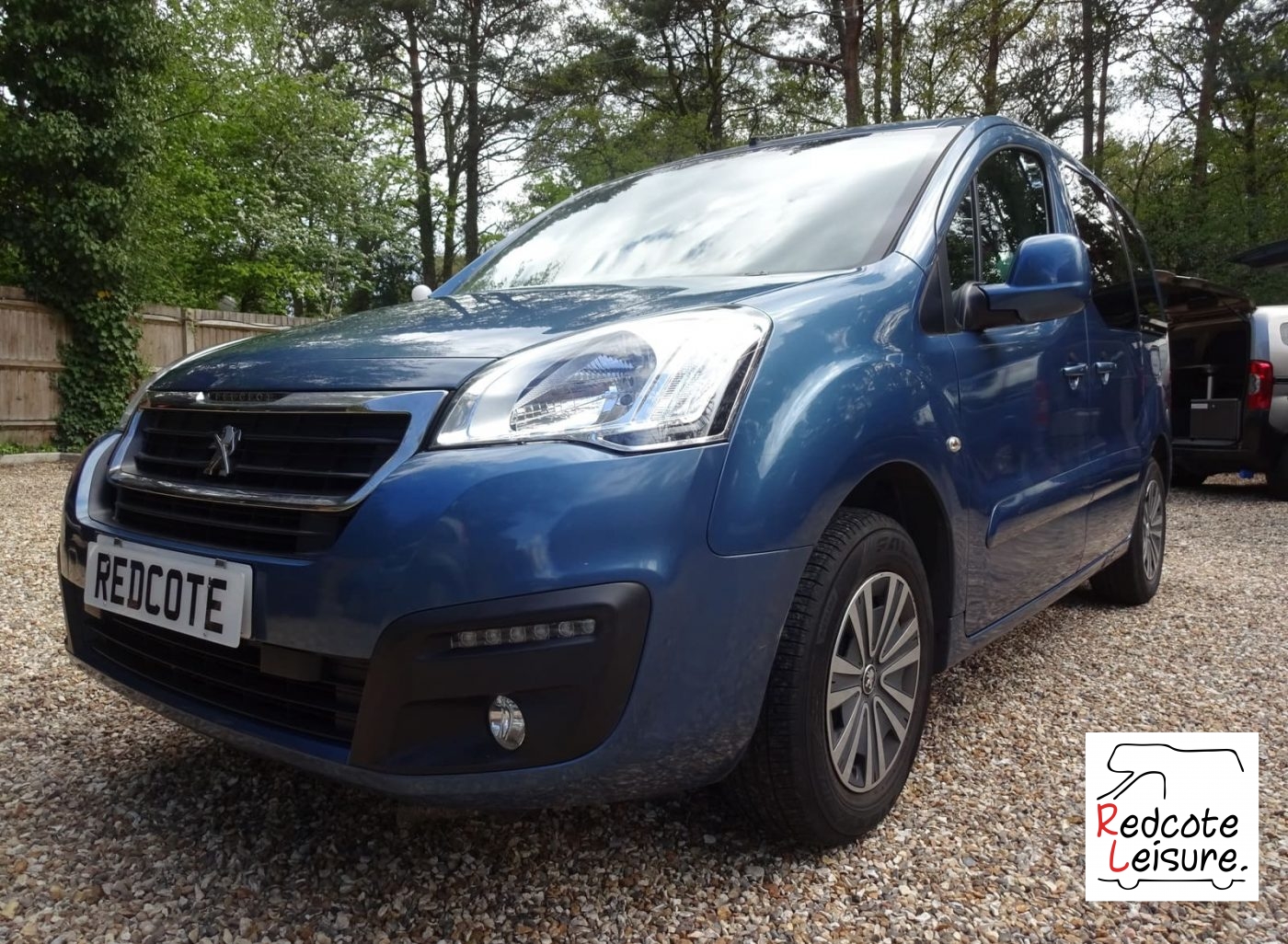 2016 Peugeot Partner Tepee Active Blue HDI Micro Camper (1)