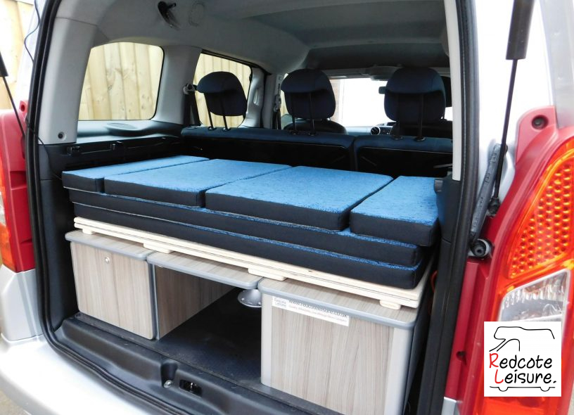 2010 Peugeot Partner Tepee S Micro Camper (8)