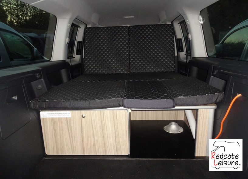 2018 Volkswagen Caddy Maxi Life Micro Camper (14)