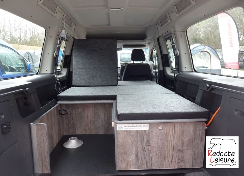 2011 Volkswagen Caddy Maxi Life Micro Camper (30)