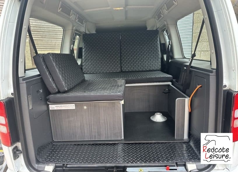 2012 Volkswagen Caddy Maxi Life Micro Camper (18)