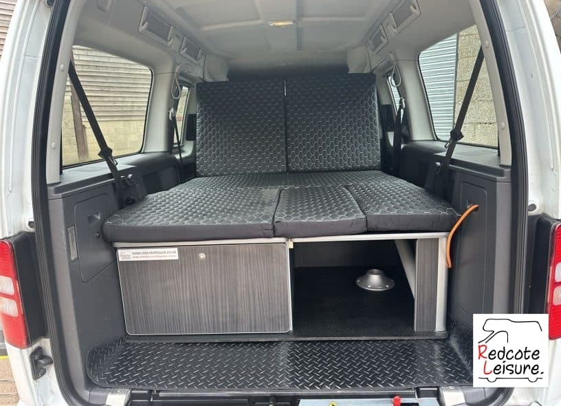 2012 Volkswagen Caddy Maxi Life Micro Camper (21)