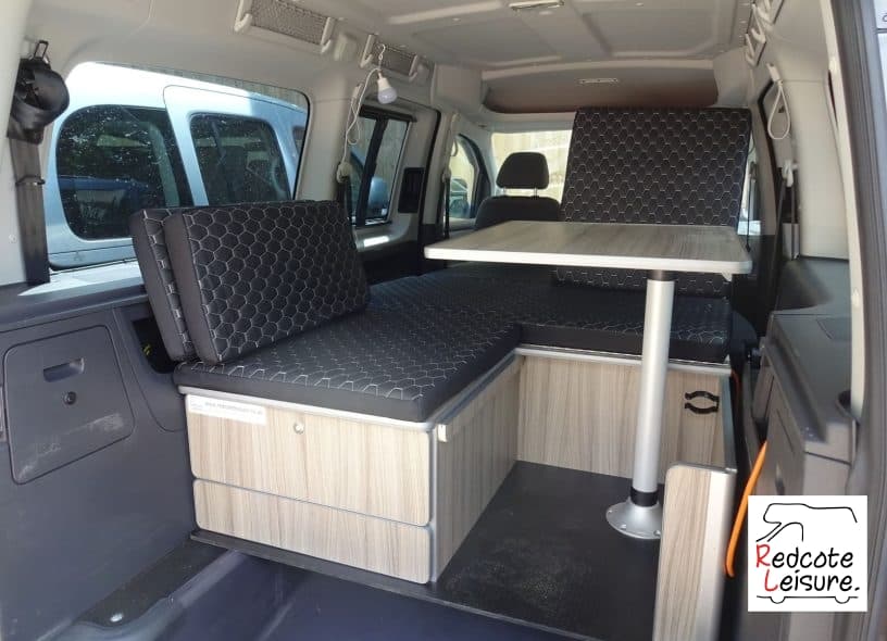 2015 Volkswagen Caddy Maxi Life Micro Camper (15)