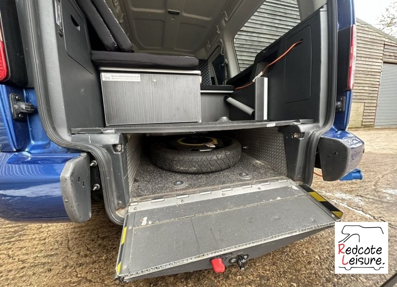 2015 Volkswagen Caddy Maxi Life Micro Camper WAV (20)