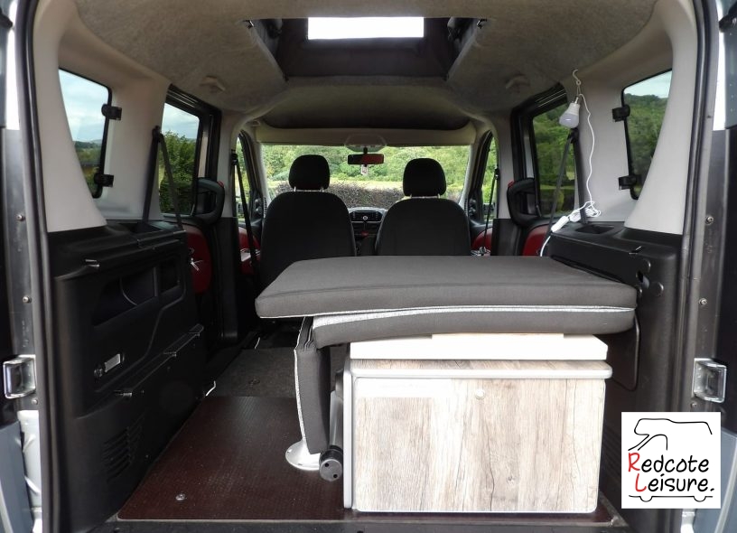 2010 Fiat Doblo Eleganza Micro Camper (10)