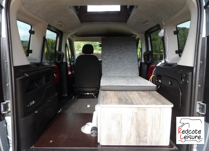 2010 Fiat Doblo Eleganza Micro Camper (7)