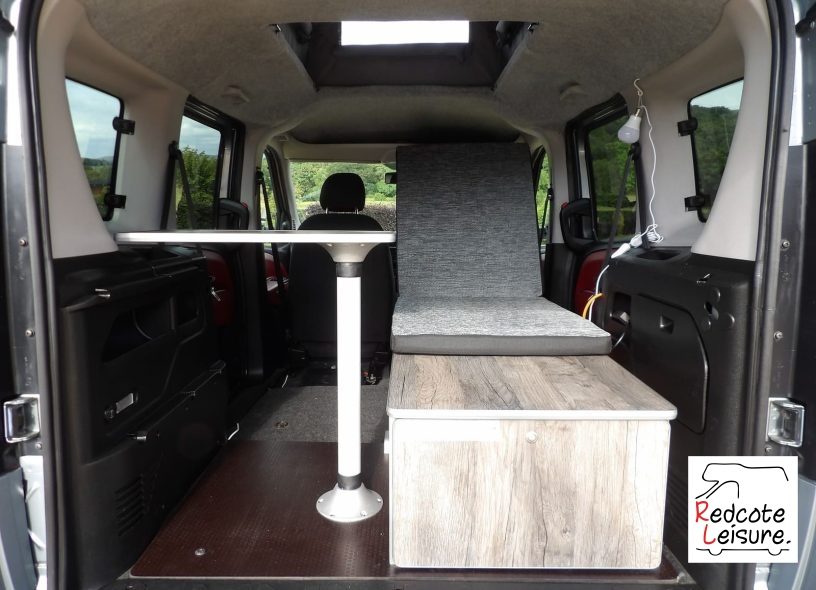 2010 Fiat Doblo Eleganza Micro Camper (9)