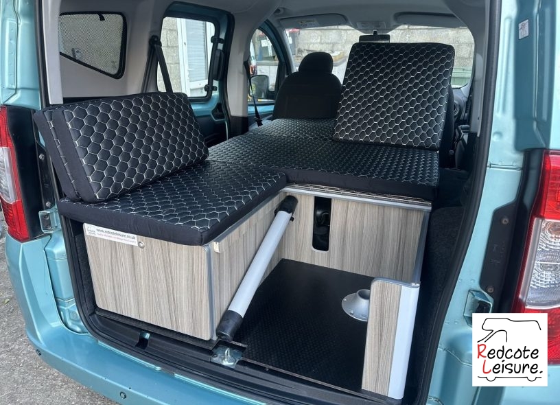 2017 Fiat Qubo Lounge Micro Camper (31)