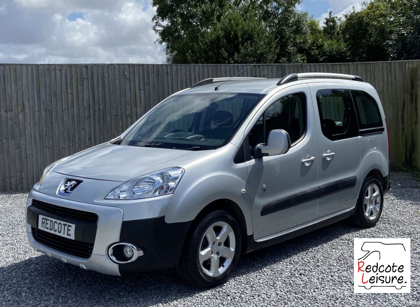 2011 Peugeot Partner Tepee Outdoor Micro Camper (1)