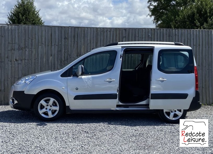 2011 Peugeot Partner Tepee Outdoor Micro Camper (5)