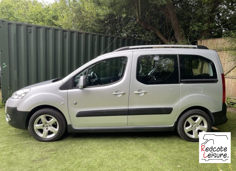 2011 Peugeot Partner Tepee Outdoor Micro Camper (9)