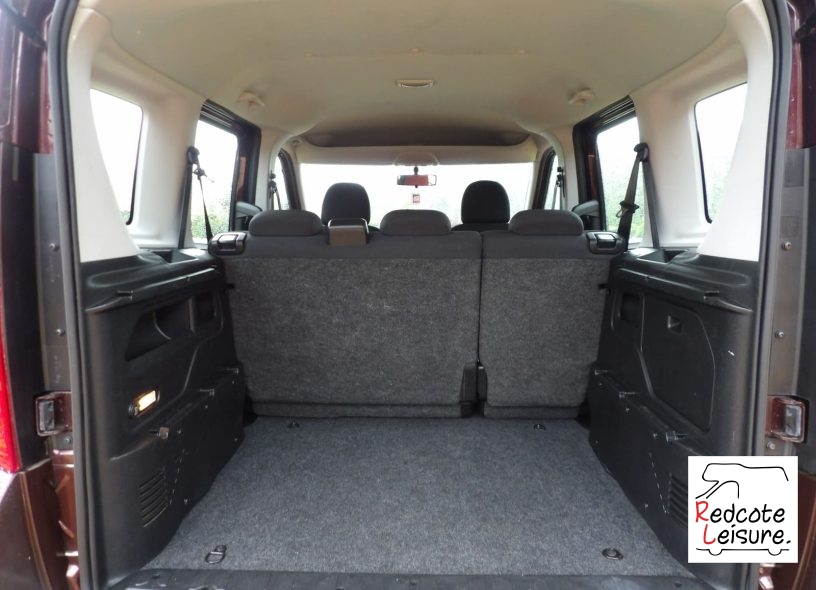 2013 Fiat Doblo Eleganza Micro Camper (11)