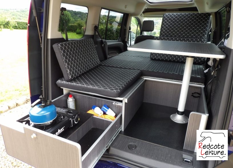 2016 Ford Grand Tourneo Connect Titanium Micro Camper (28)