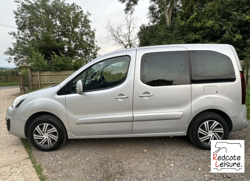 2016 Peugeot Partner Tepee Active Blue HDI Micro Camper (11)