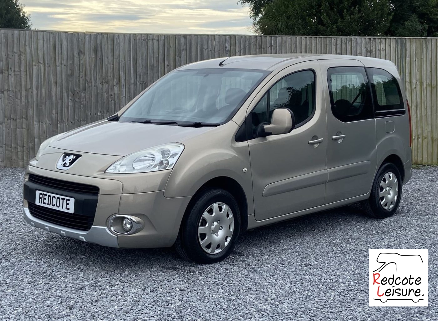 2011 Peugeot Partner Tepee S Micro Camper (1)