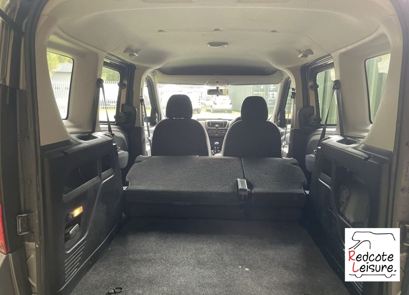 2015 Fiat Doblo Easy Micro Camper (12)