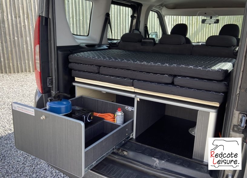 2015 Fiat Doblo Easy Micro Camper (17)