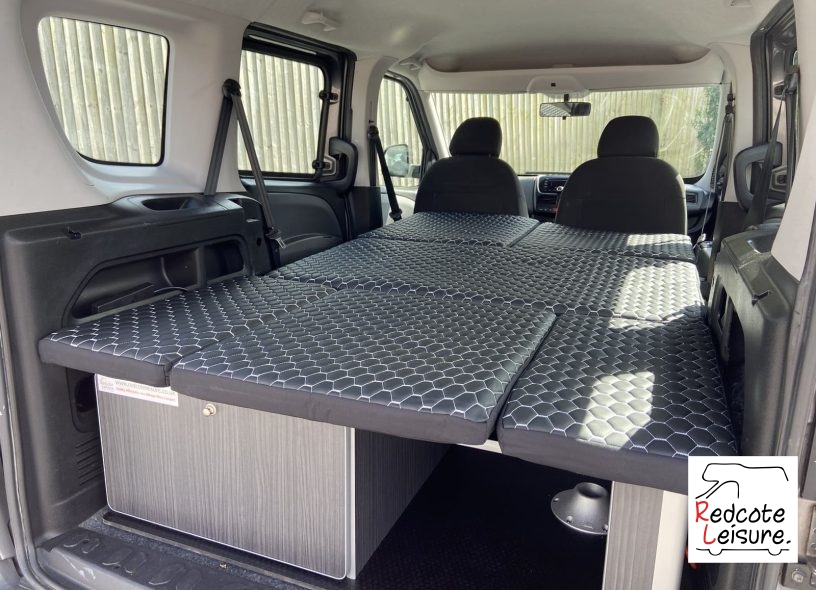 2015 Fiat Doblo Easy Micro Camper (27)