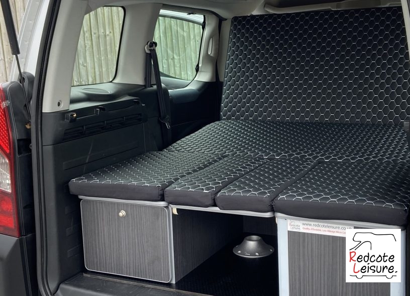 2011 Citroen Berlingo Multispace XTR E-HDI Micro Camper (22)