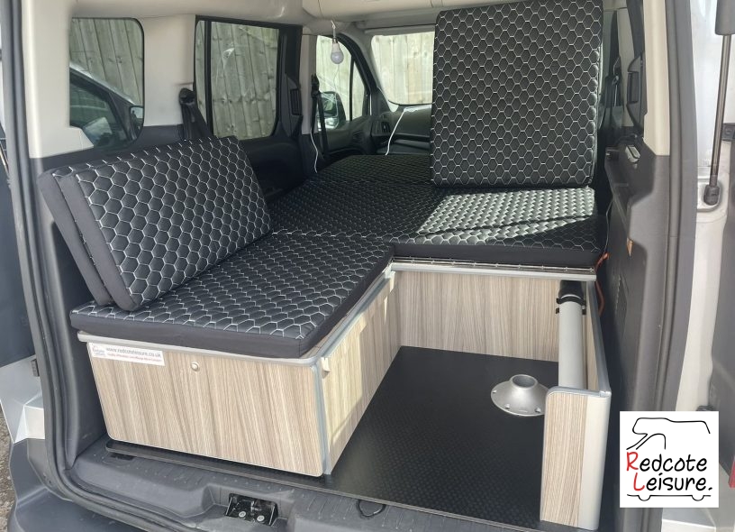 2015 Ford Tourneo Connect Zetec Micro Camper (22)