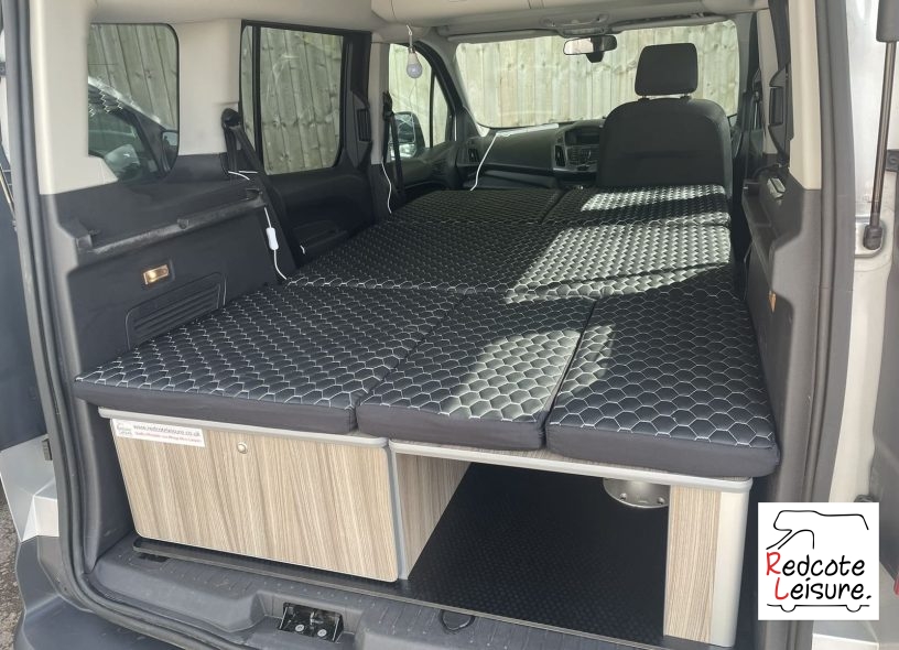 2015 Ford Tourneo Connect Zetec Micro Camper (29)