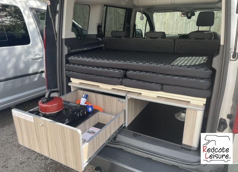 2015 Ford Tourneo Connect Zetec Micro Camper (34)