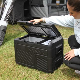 Outdoor Revolution 25L Compressor Cooler 9