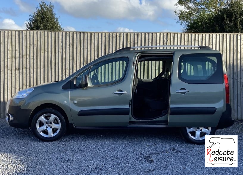 2011 Peugeot Partner Tepee Outdoor Micro Camper (13)