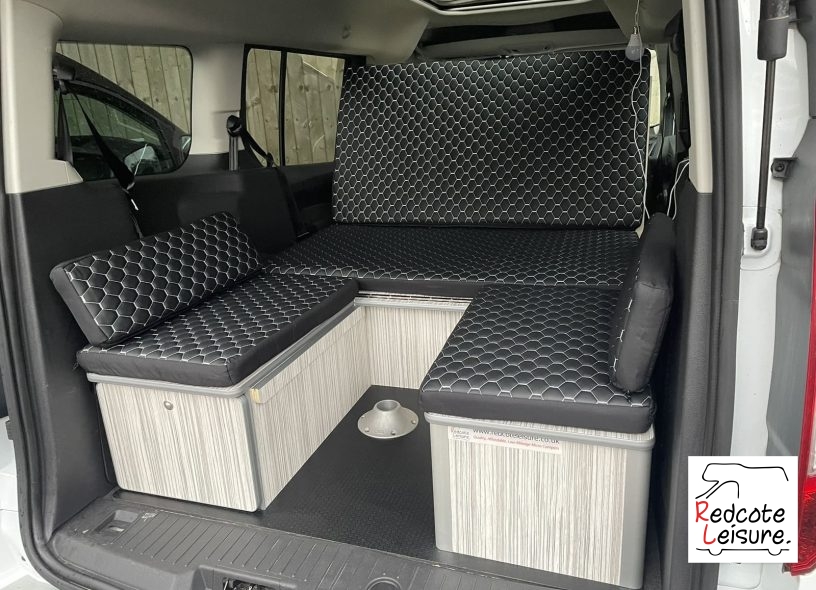 2015 Ford Grand Tourneo Connect Titanium Micro Camper (20)