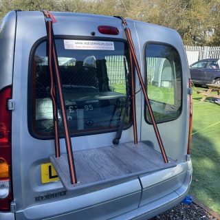 Micro Camper Sliding Door Hanging Table (12)