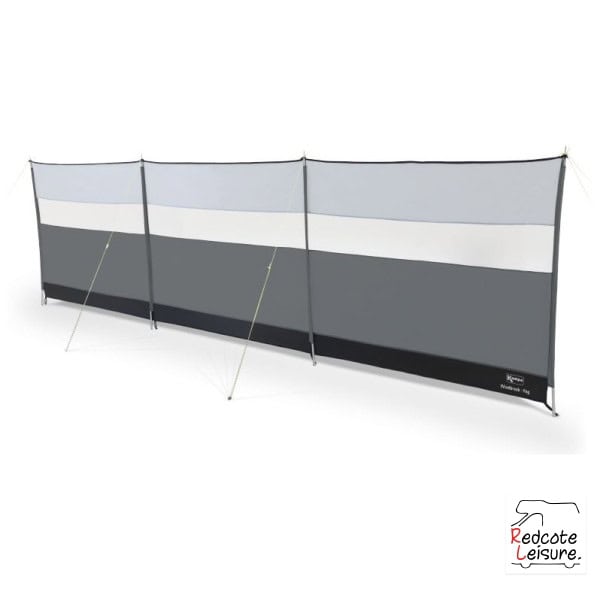 Kampa Windbreak in Fog