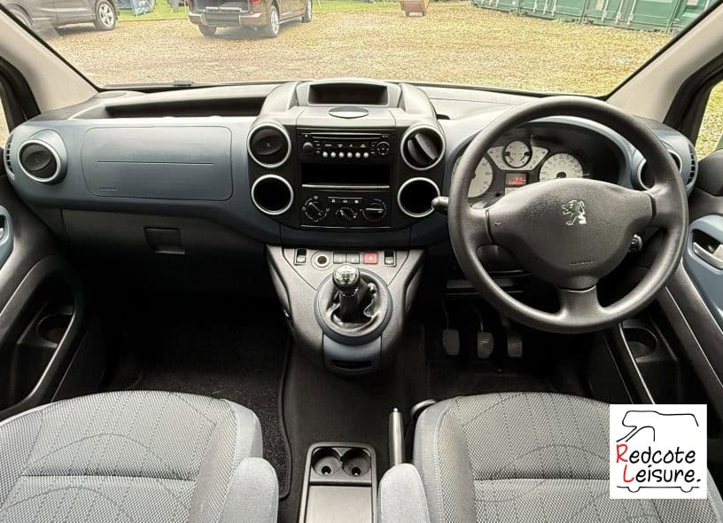 2011 Peugeot Partner Tepee S Micro Camper (7)