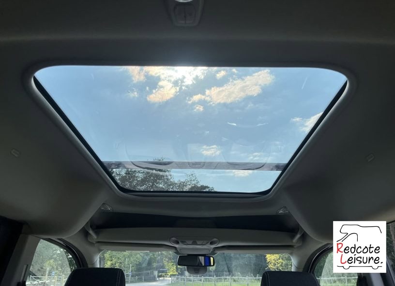 2016 Ford Tourneo Connect Titanium Micro Camper (12)