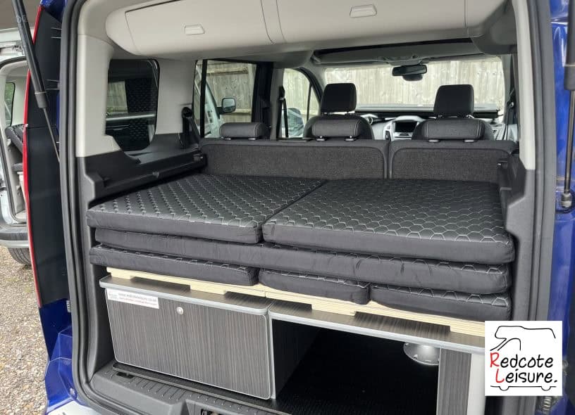 2016 Ford Tourneo Connect Titanium Micro Camper (32)