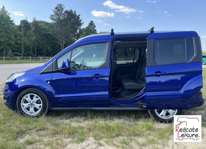 2016 Ford Tourneo Connect Titanium Micro Camper (7)