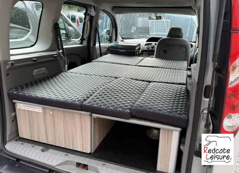 2011 Renault Kangoo Expression Micro Camper (32)