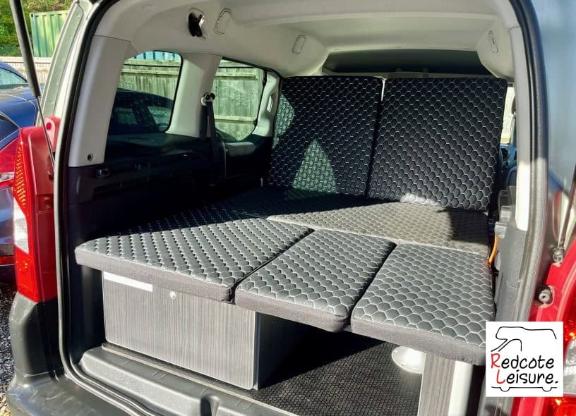 2010 Peugeot Partner Tepee Outdoor Micro Camper (29)