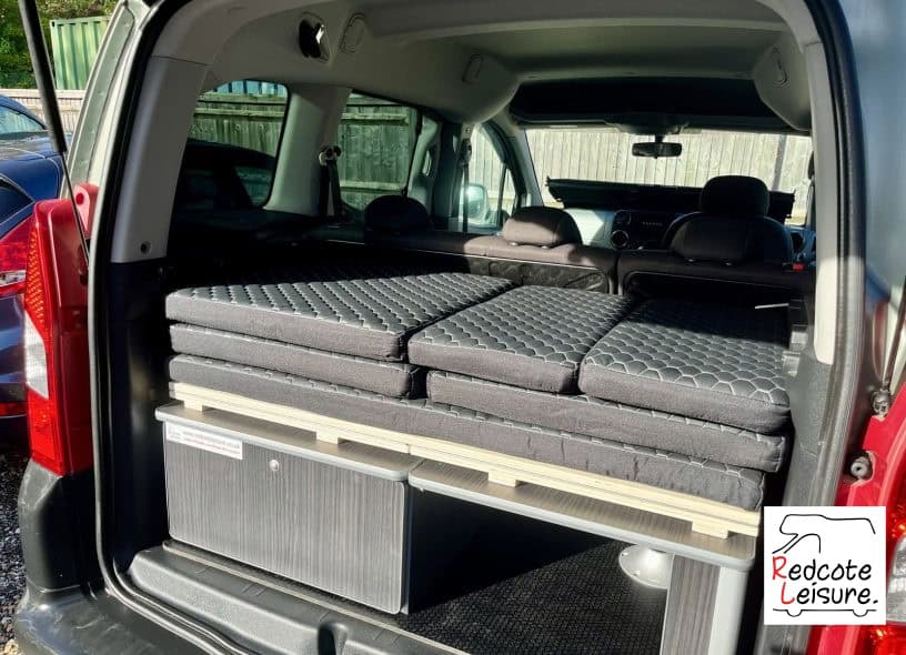 2010 Peugeot Partner Tepee Outdoor Micro Camper (33)