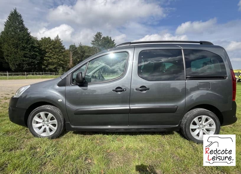 2018 Peugeot Partner Tepee Outdoor Blue HDI Micro Camper (10)
