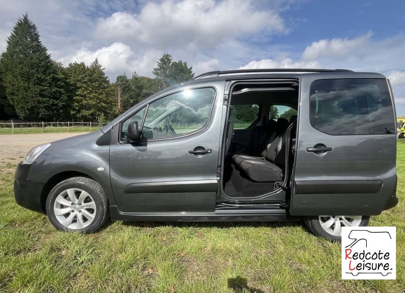 2018 Peugeot Partner Tepee Outdoor Blue HDI Micro Camper (11)