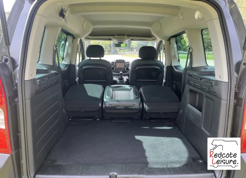 2018 Peugeot Partner Tepee Outdoor Blue HDI Micro Camper (14)