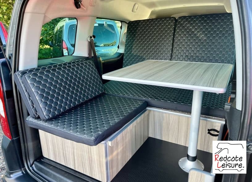 2018 Peugeot Partner Tepee Outdoor Blue HDI Micro Camper (25)