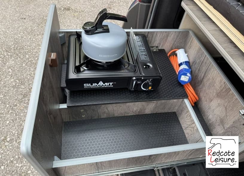 2015 Fiat Doblo Easy Micro Camper (25)