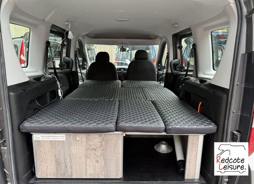 2015 Fiat Doblo Easy Micro Camper (30)