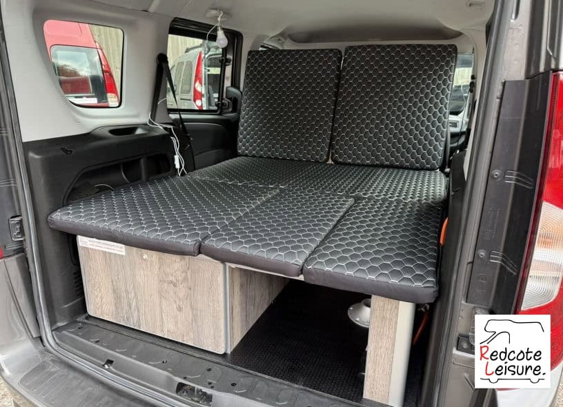 2015 Fiat Doblo Easy Micro Camper (32)