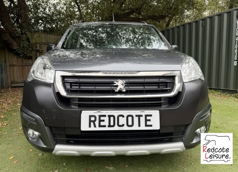 2018 Peugeot Partner Tepee Outdoor Micro Camper (17)