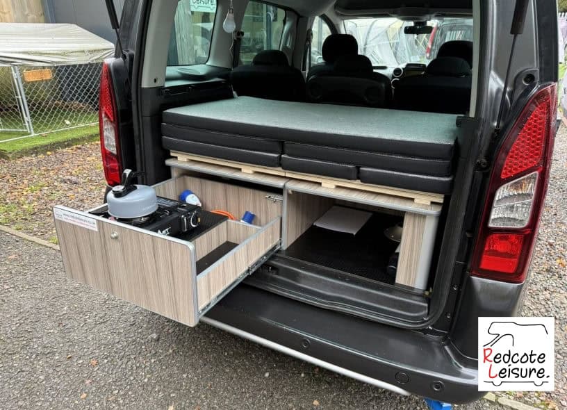 2018 Peugeot Partner Tepee Outdoor Micro Camper (27)