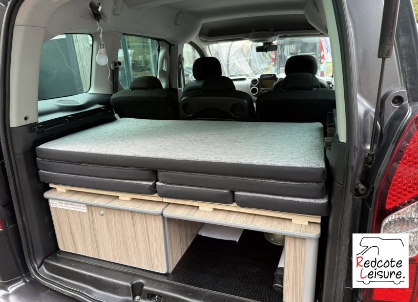 2018 Peugeot Partner Tepee Outdoor Micro Camper (29)