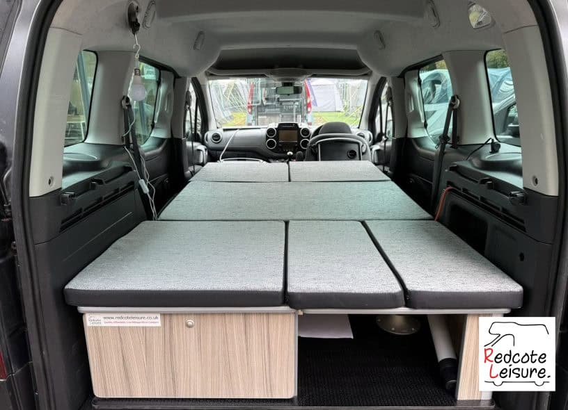 2018 Peugeot Partner Tepee Outdoor Micro Camper (31)